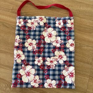 Vintage Hawaiian Hibiscus Tote Bag